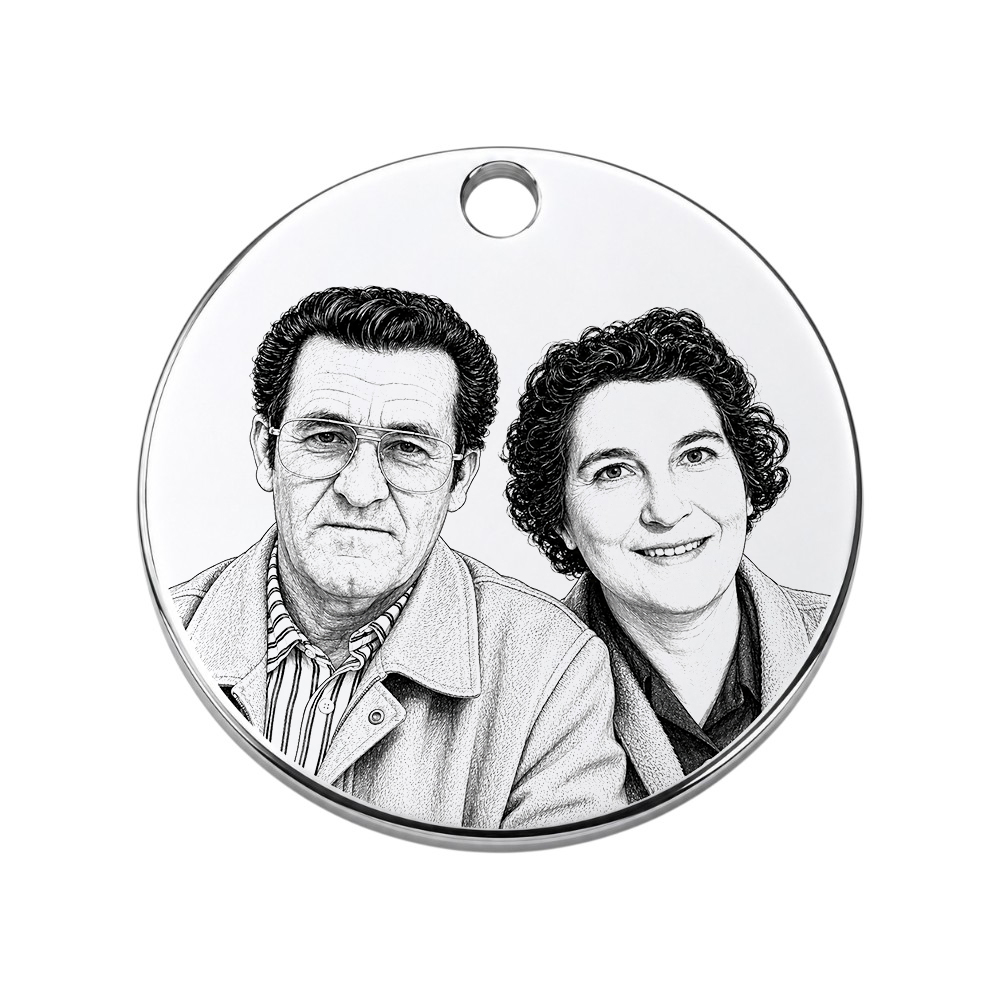 medalla para ramo de novia con fotografía en blanco y negro